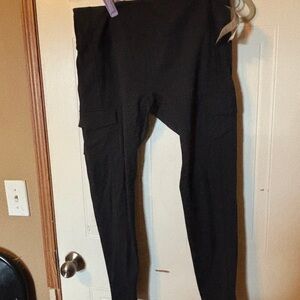 Sleek Black Women's Leggings